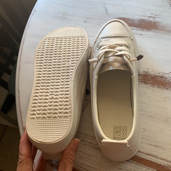 I ordered a size too small :( - Picture 6 of 7